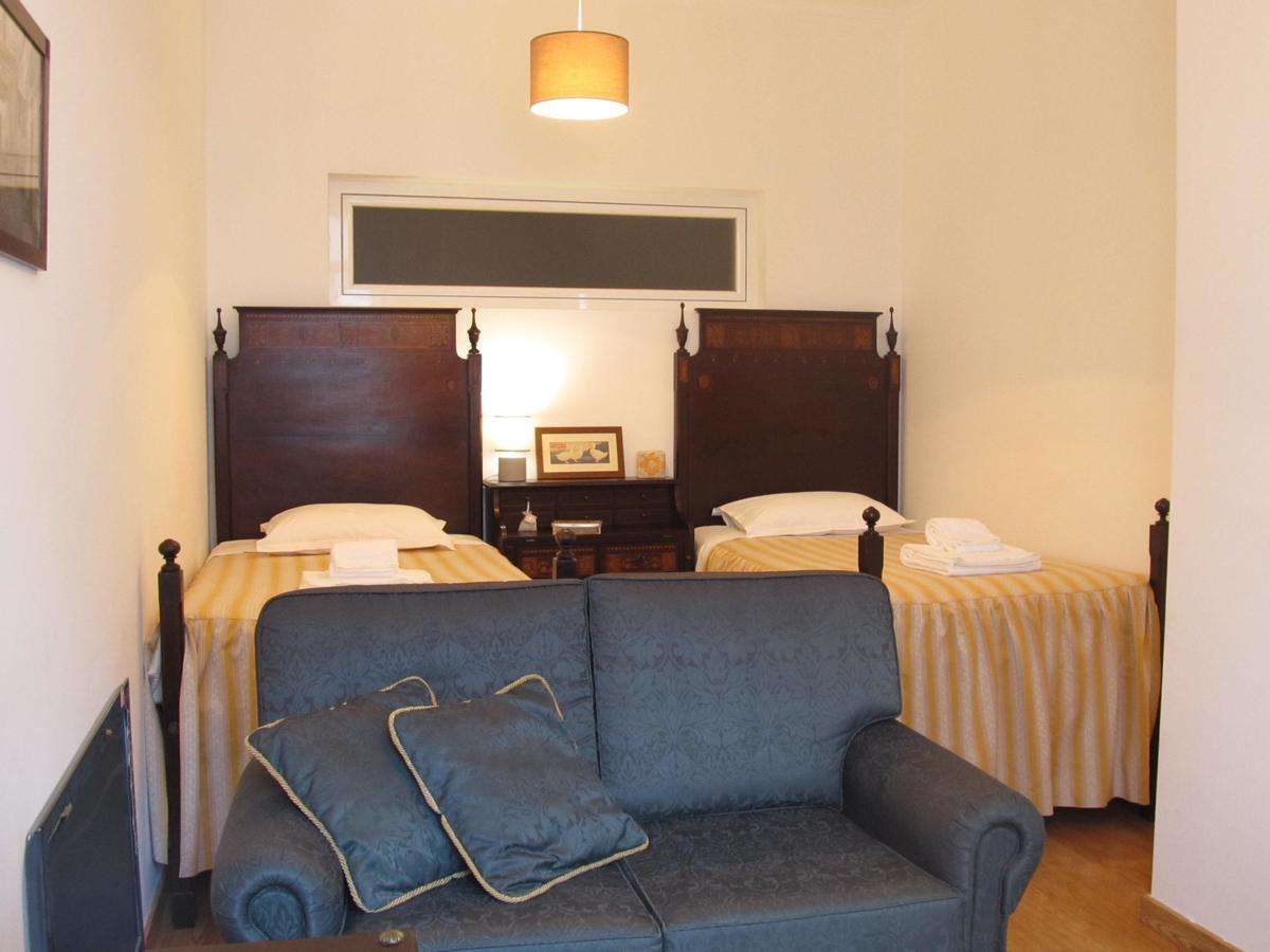 Casa Da Ribeira Apartment Santarem Ngoại thất bức ảnh